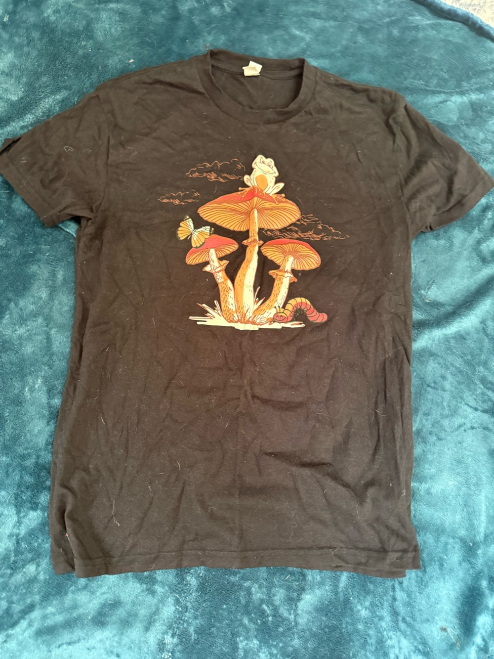 Unisex Black Graphic Mushroom Tee (M)